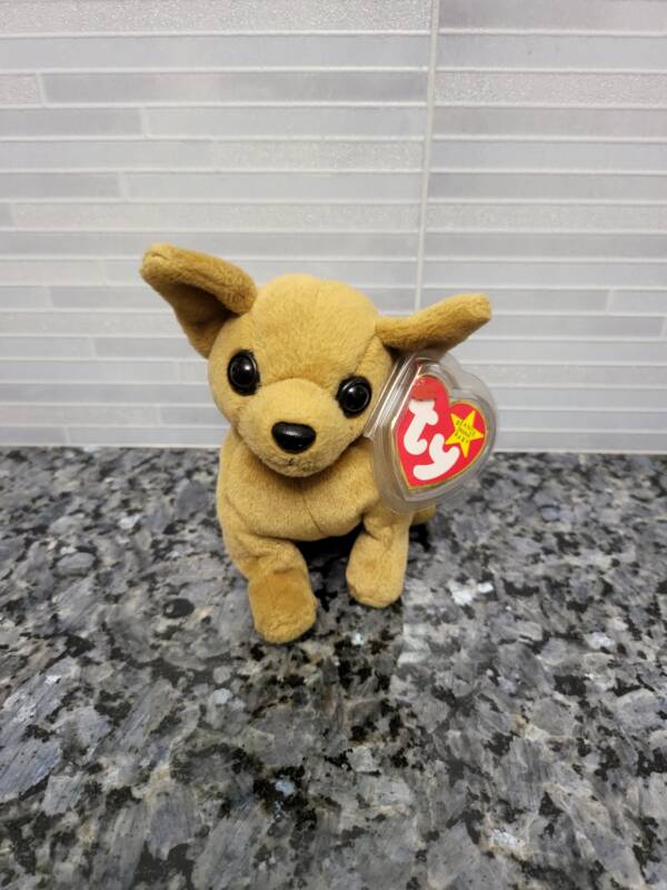 Beanie Baby "Tiny Chihuahua"