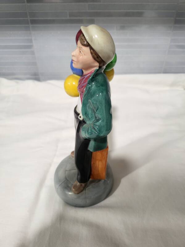 Royal Doulton "Balloon Boy" - Image 2